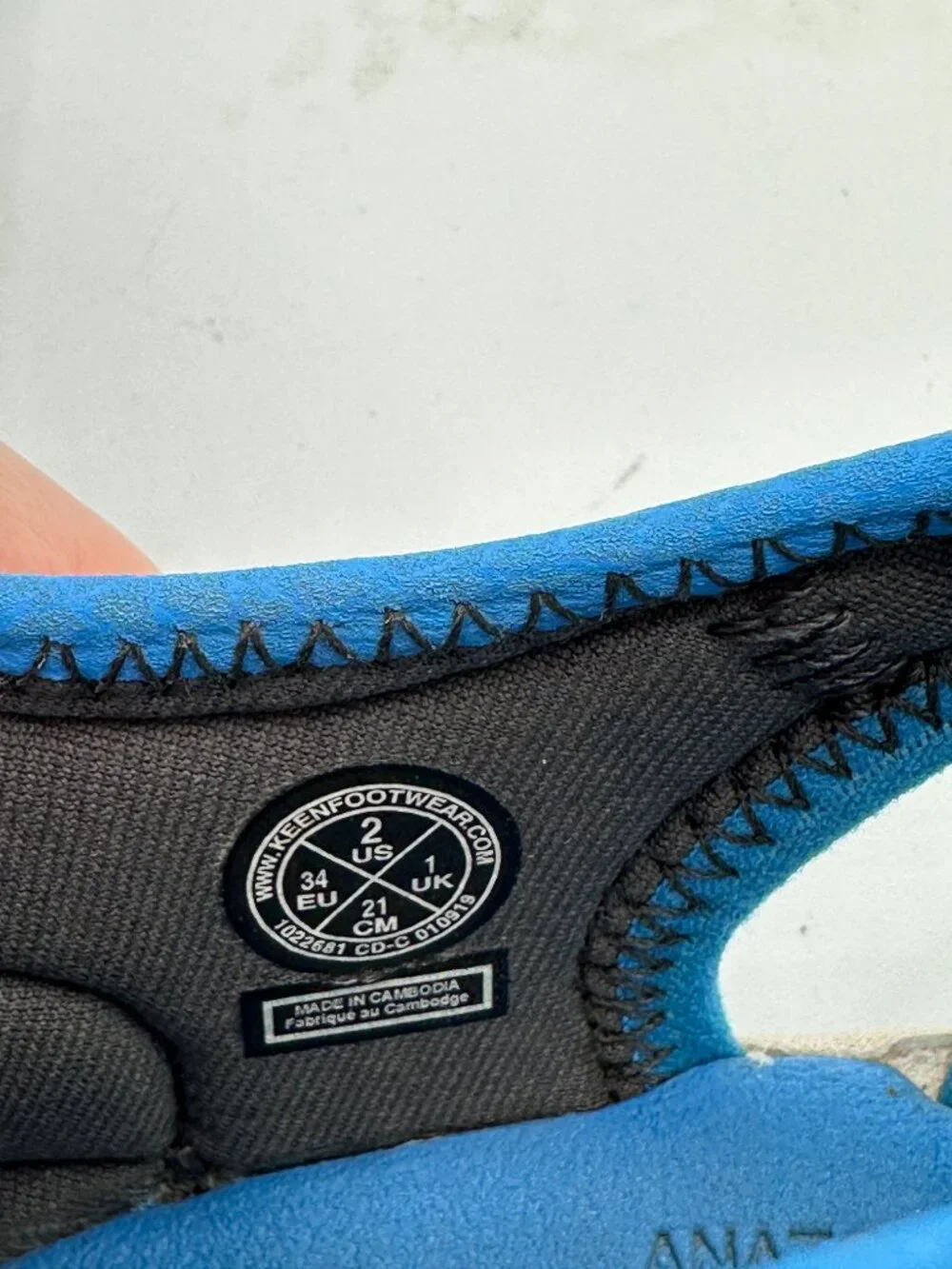 KEEN Kids' Stingray Closed Toe Water Sandals Blue/Grey Size 2